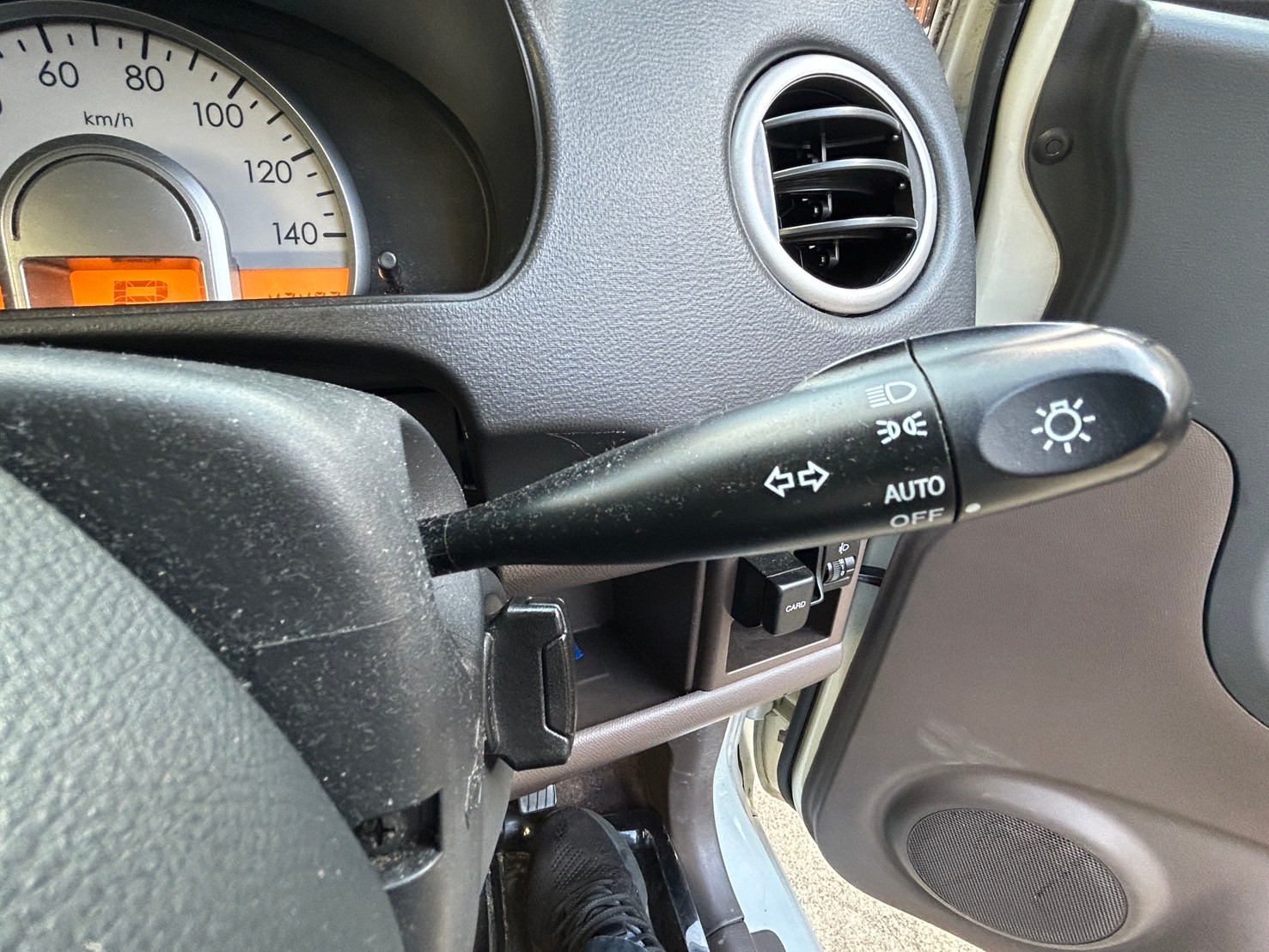 日産／モコ｜京都府・亀岡市で激安中古車や軽自動車をお探しなら、浅田自動車商会へ！お買い得な中古車を厳選しております。車検や定期メンテナンスもお任せください。