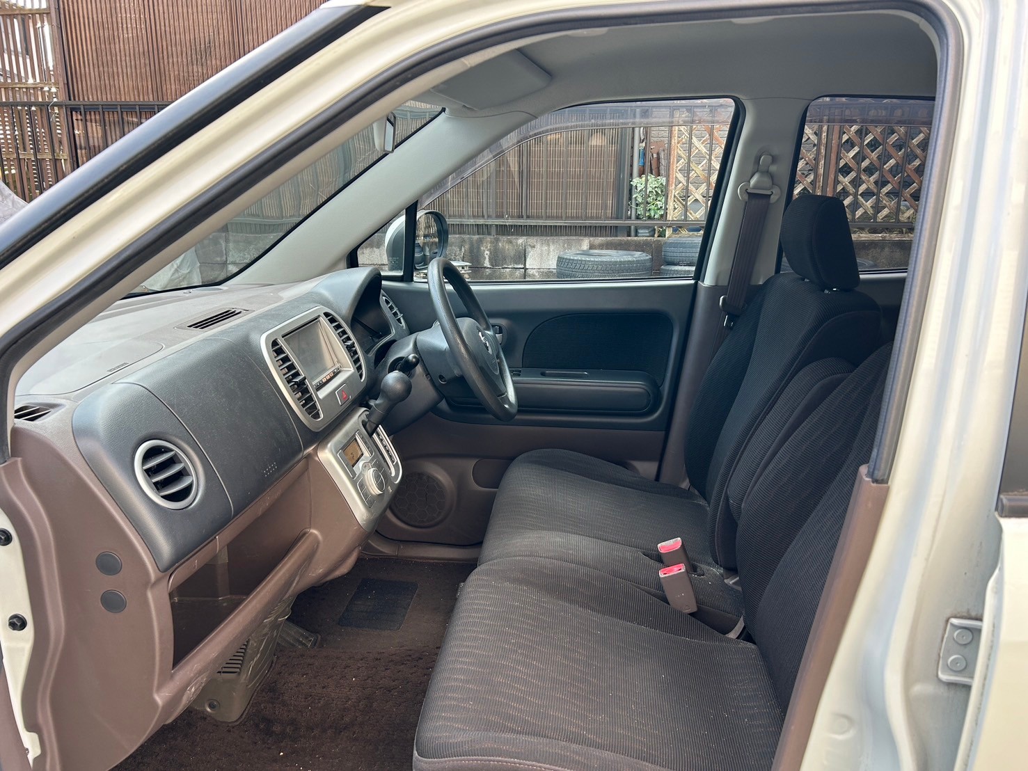 日産／モコ｜京都府・亀岡市で激安中古車や軽自動車をお探しなら、浅田自動車商会へ！お買い得な中古車を厳選しております。車検や定期メンテナンスもお任せください。