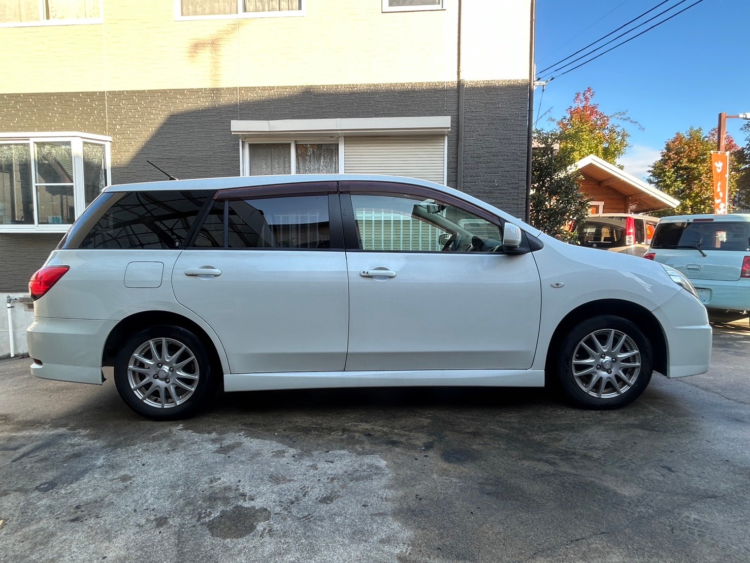 日産／ウイングロード1.5｜京都府・亀岡市で激安中古車や軽自動車をお探しなら、浅田自動車商会へ！お買い得な中古車を厳選しております。車検や定期メンテナンスもお任せください。