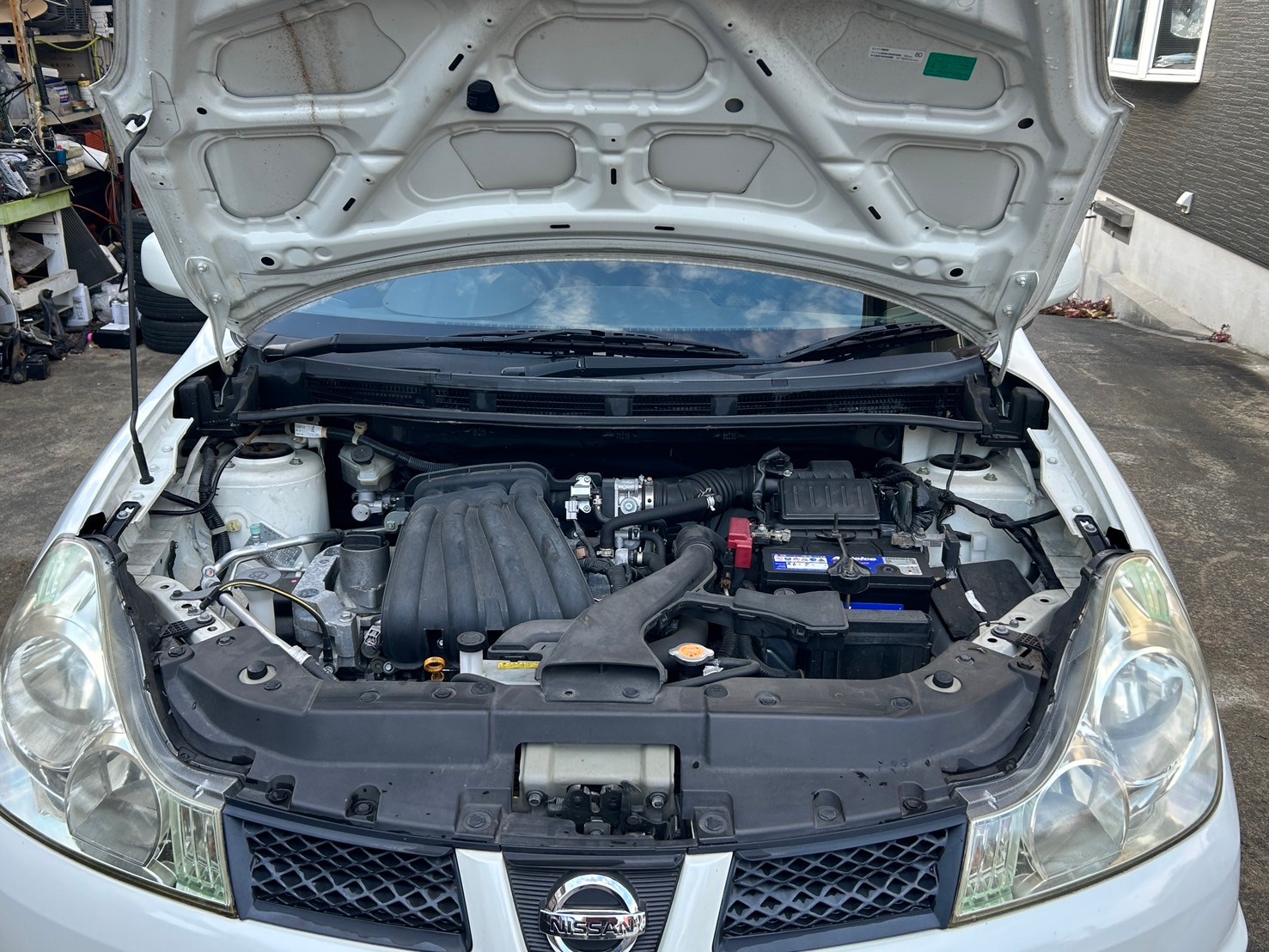 日産／ウイングロード1.5｜京都府・亀岡市で激安中古車や軽自動車をお探しなら、浅田自動車商会へ！お買い得な中古車を厳選しております。車検や定期メンテナンスもお任せください。