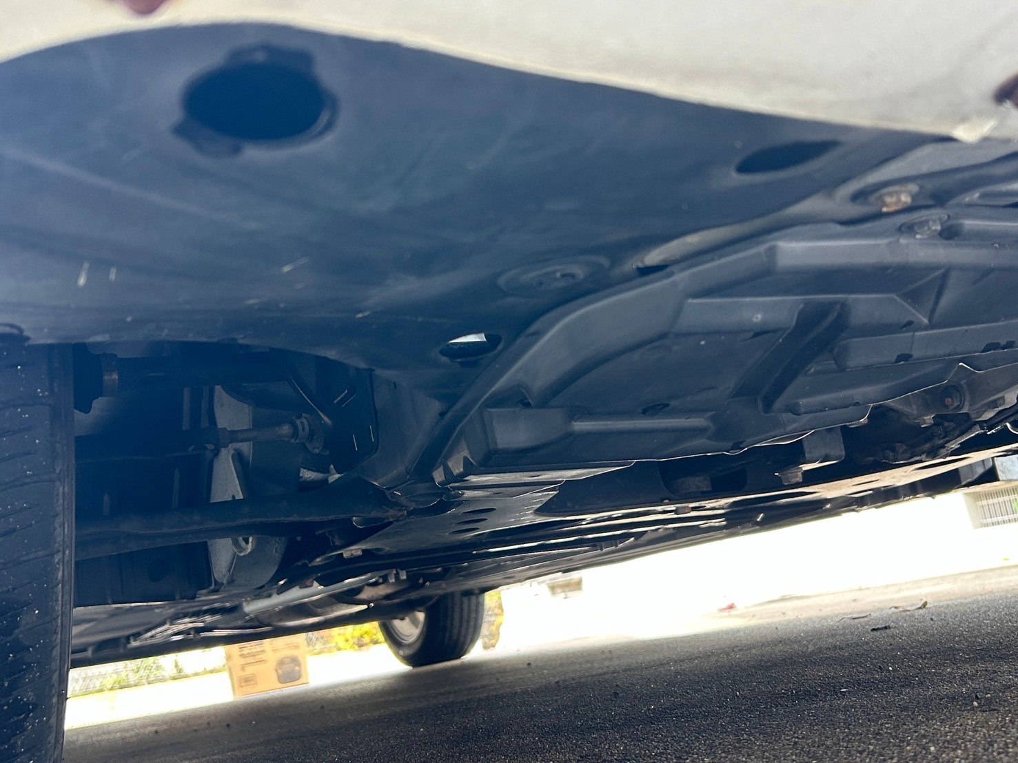 日産／ウイングロード1.5｜京都府・亀岡市で激安中古車や軽自動車をお探しなら、浅田自動車商会へ！お買い得な中古車を厳選しております。車検や定期メンテナンスもお任せください。