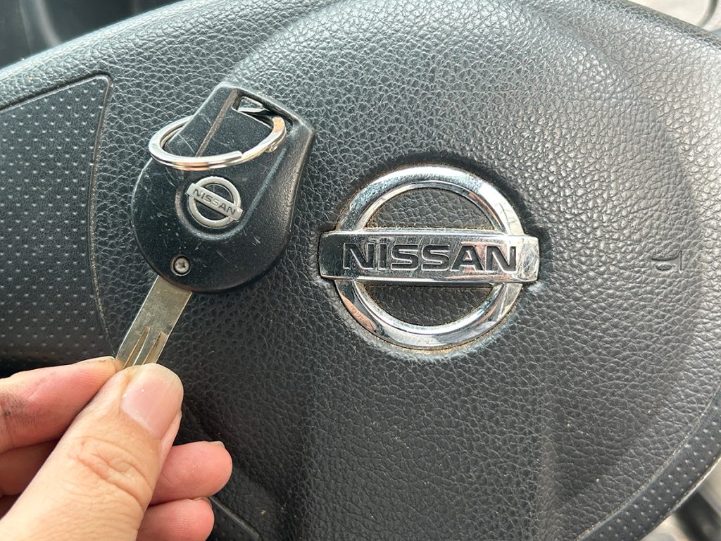 日産/NV150AD|京都府・亀岡市で激安中古車や軽自動車をお探しなら、【浅田自動車商会】へ!お買い得な中古車を厳選しております。車検や定期メンテナンスもお任せください。