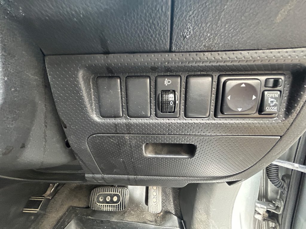 日産/NV150AD|京都府・亀岡市で激安中古車や軽自動車をお探しなら、【浅田自動車商会】へ!お買い得な中古車を厳選しております。車検や定期メンテナンスもお任せください。