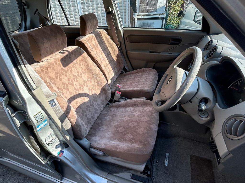 スズキ/アルト|京都府・亀岡市で激安中古車や軽自動車をお探しなら、【浅田自動車商会】へ!お買い得な中古車を厳選しております。車検や定期メンテナンスもお任せください。