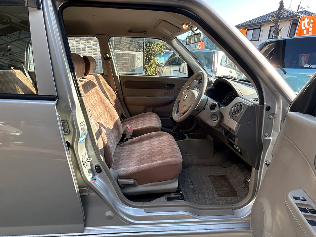 スズキ/アルト|京都府・亀岡市で激安中古車や軽自動車をお探しなら、【浅田自動車商会】へ!お買い得な中古車を厳選しております。車検や定期メンテナンスもお任せください。