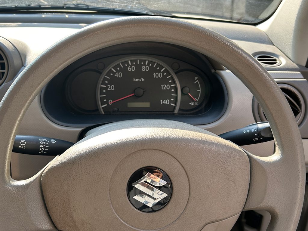 スズキ/アルト|京都府・亀岡市で激安中古車や軽自動車をお探しなら、【浅田自動車商会】へ!お買い得な中古車を厳選しております。車検や定期メンテナンスもお任せください。