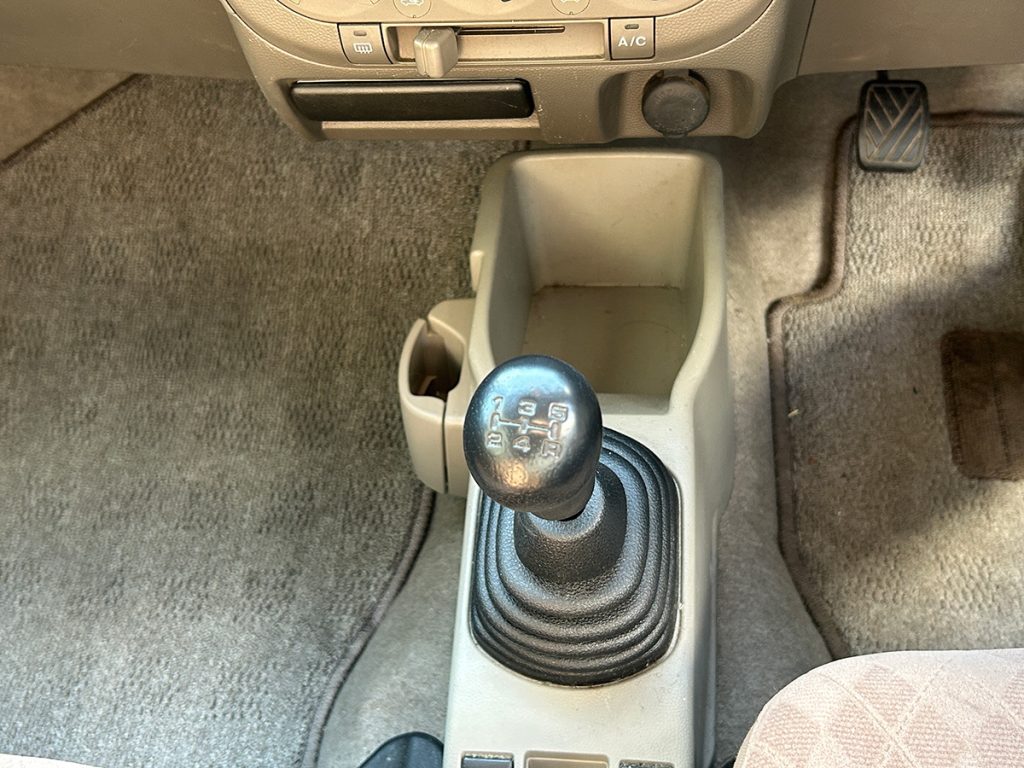 スズキ/アルト|京都府・亀岡市で激安中古車や軽自動車をお探しなら、【浅田自動車商会】へ!お買い得な中古車を厳選しております。車検や定期メンテナンスもお任せください。