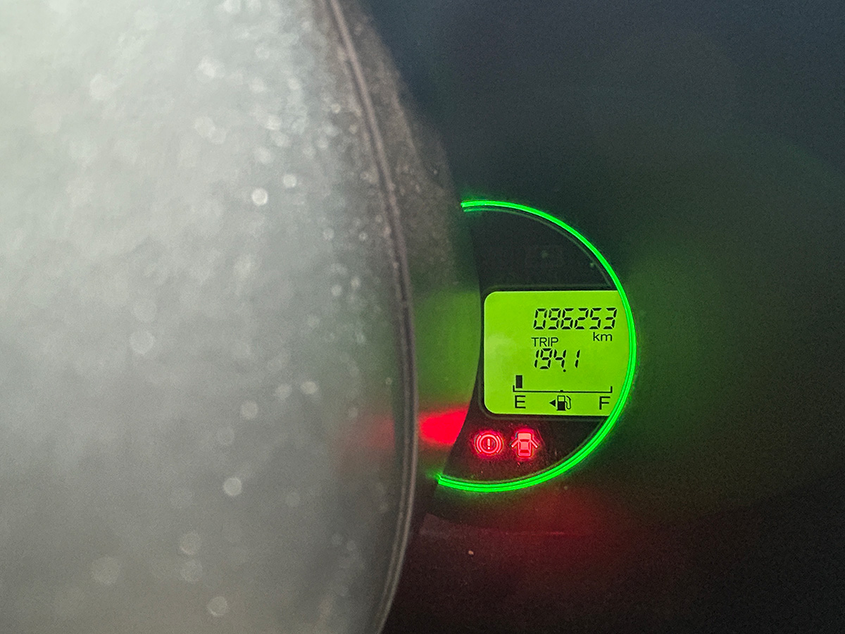 ホンダ／N-BOX　GLパッケージ（レッド）｜京都府・亀岡市で激安中古車や軽自動車をお探しなら、【浅田自動車商会】へ！お買い得な中古車を厳選しております。車検や定期メンテナンスもお任せください。