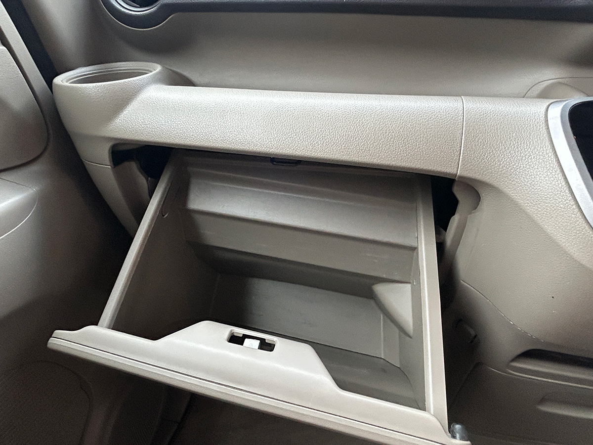 ホンダ／N-BOX　GLパッケージ（レッド）｜京都府・亀岡市で激安中古車や軽自動車をお探しなら、【浅田自動車商会】へ！お買い得な中古車を厳選しております。車検や定期メンテナンスもお任せください。