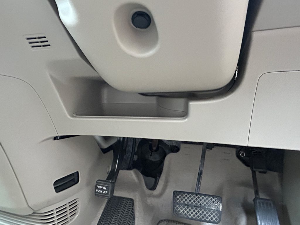 ホンダ/N-BOX GLパッケージ(レッド)|京都府・亀岡市で激安中古車や軽自動車をお探しなら、【浅田自動車商会】へ!お買い得な中古車を厳選しております。車検や定期メンテナンスもお任せください。