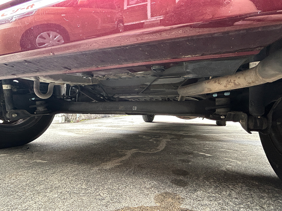 ホンダ／N-BOX　GLパッケージ（レッド）｜京都府・亀岡市で激安中古車や軽自動車をお探しなら、【浅田自動車商会】へ！お買い得な中古車を厳選しております。車検や定期メンテナンスもお任せください。