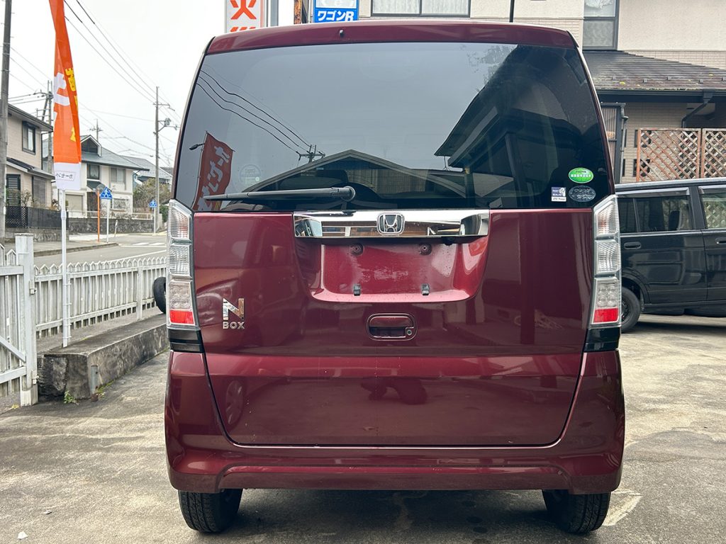 ホンダ/N-BOX GLパッケージ(レッド)|京都府・亀岡市で激安中古車や軽自動車をお探しなら、【浅田自動車商会】へ!お買い得な中古車を厳選しております。車検や定期メンテナンスもお任せください。
