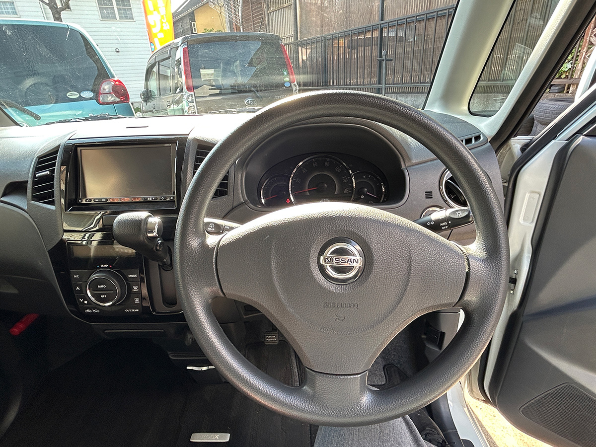 日産／ルークス　660 ハイウェイスター（スノーパールホワイト3コートパール）｜京都府・亀岡市で激安中古車や軽自動車をお探しなら、【浅田自動車商会】へ！お買い得な中古車を厳選しております。車検や定期メンテナンスもお任せください。