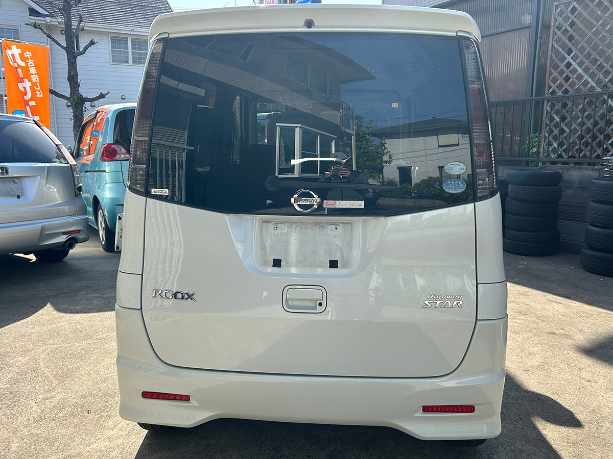 日産／ルークス　660 ハイウェイスター（スノーパールホワイト3コートパール）｜京都府・亀岡市で激安中古車や軽自動車をお探しなら、【浅田自動車商会】へ！お買い得な中古車を厳選しております。車検や定期メンテナンスもお任せください。