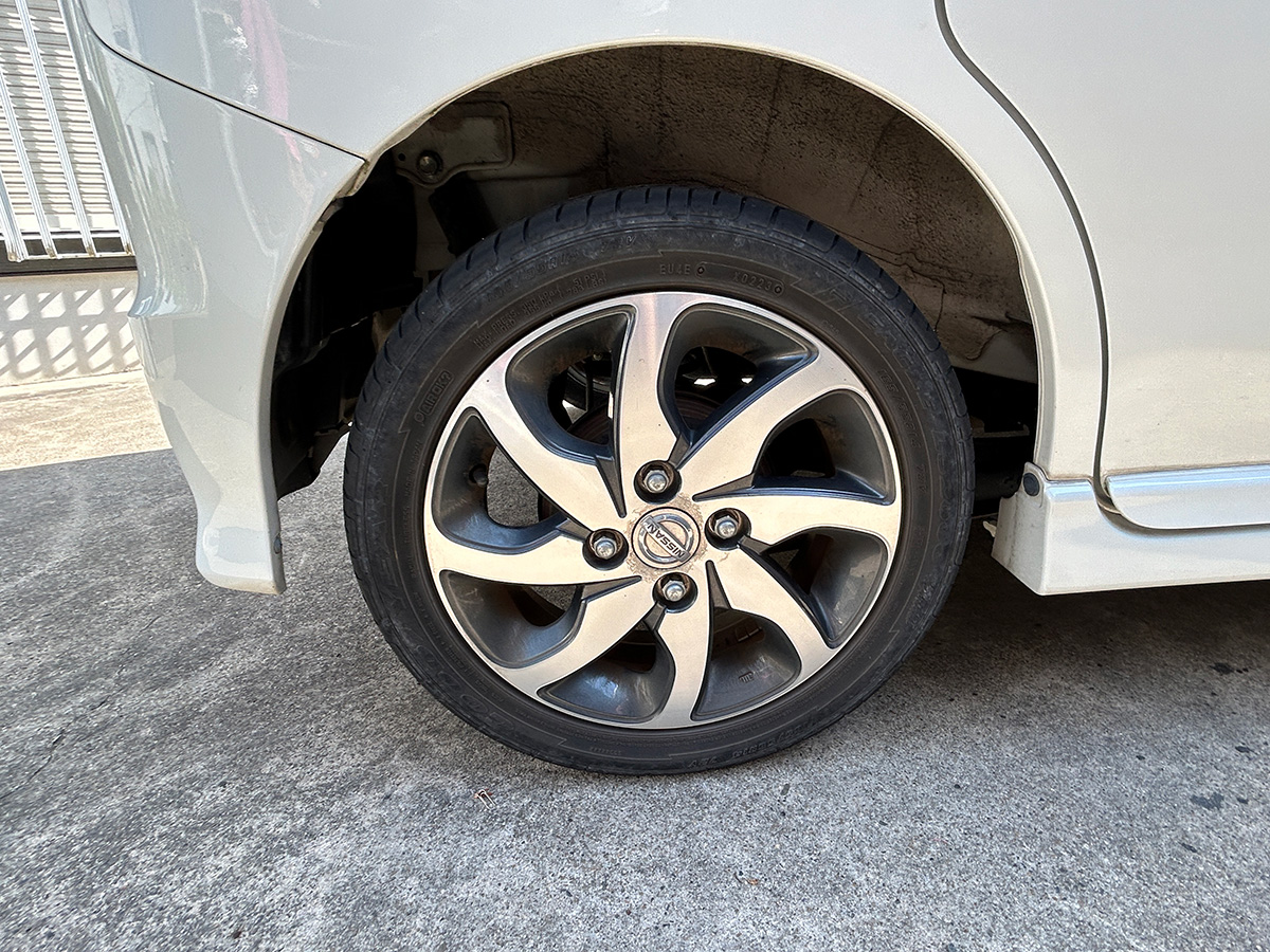 日産／ルークス　660 ハイウェイスター（スノーパールホワイト3コートパール）｜京都府・亀岡市で激安中古車や軽自動車をお探しなら、【浅田自動車商会】へ！お買い得な中古車を厳選しております。車検や定期メンテナンスもお任せください。