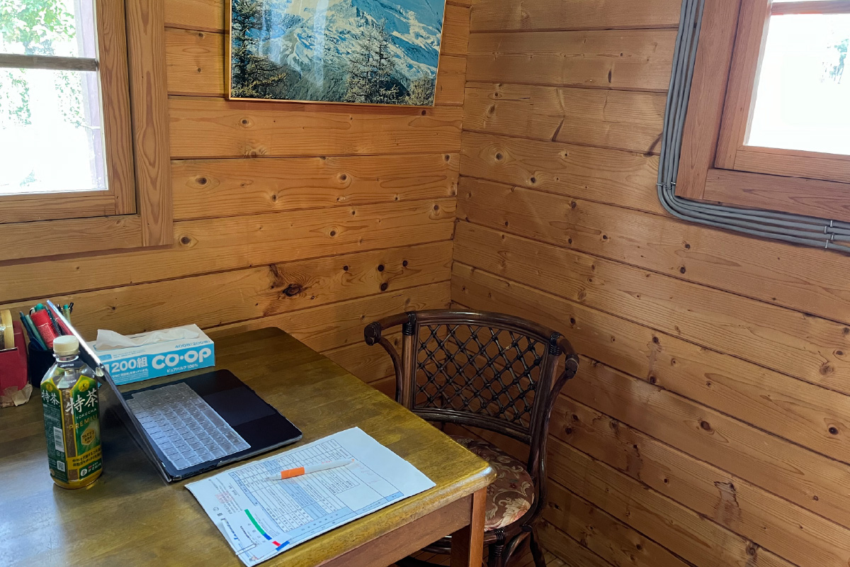 店舗案内|京都府・亀岡市で激安中古車や軽自動車をお探しなら、【浅田自動車商会】へ!お買い得な中古車を厳選しております。車検や定期メンテナンスもお任せください。