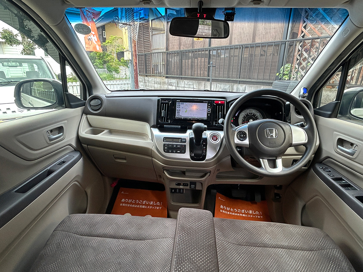 ホンダ／N-WGN　660 G SSパッケージ　新品タイヤ ドラレコ コーナーセンサー （プレミアムホワイト・パールII）｜京都府・亀岡市で激安中古車や軽自動車をお探しなら、【浅田自動車商会】へ！お買い得な中古車を厳選しております。車検や定期メンテナンスもお任せください。