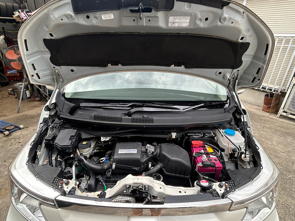 ホンダ／N-WGN　660 G SSパッケージ　新品タイヤ ドラレコ コーナーセンサー （プレミアムホワイト・パールII）｜京都府・亀岡市で激安中古車や軽自動車をお探しなら、【浅田自動車商会】へ！お買い得な中古車を厳選しております。車検や定期メンテナンスもお任せください。