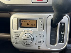 日産／モコ　660 E ショコラティエ　ナビ　ETC スマートキー （パール）