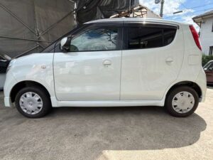 日産／モコ 660 E ショコラティエ（パール）
