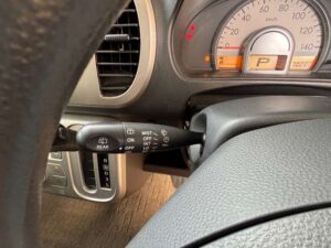 日産／モコ 660 E ショコラティエ（パール）