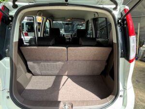 日産／モコ 660 E ショコラティエ（パール）