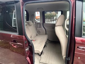 ホンダ／N-BOX　GLパッケージ（レッド）｜京都府・亀岡市で激安中古車や軽自動車をお探しなら、【浅田自動車商会】へ！お買い得な中古車を厳選しております。車検や定期メンテナンスもお任せください。