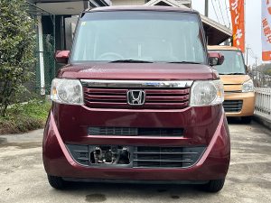 ホンダ／N-BOX　GLパッケージ（レッド）｜京都府・亀岡市で激安中古車や軽自動車をお探しなら、【浅田自動車商会】へ！お買い得な中古車を厳選しております。車検や定期メンテナンスもお任せください。