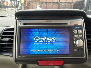ホンダ／N-BOX　GLパッケージ（レッド）｜京都府・亀岡市で激安中古車や軽自動車をお探しなら、【浅田自動車商会】へ！お買い得な中古車を厳選しております。車検や定期メンテナンスもお任せください。