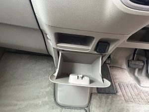 ホンダ／N-BOX　GLパッケージ（レッド）｜京都府・亀岡市で激安中古車や軽自動車をお探しなら、【浅田自動車商会】へ！お買い得な中古車を厳選しております。車検や定期メンテナンスもお任せください。