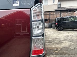 ホンダ／N-BOX　GLパッケージ（レッド）｜京都府・亀岡市で激安中古車や軽自動車をお探しなら、【浅田自動車商会】へ！お買い得な中古車を厳選しております。車検や定期メンテナンスもお任せください。