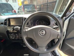 日産／ルークス 660 ハイウェイスター（スノーパールホワイト3コートパール）