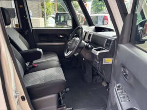 ダイハツ／ウェイク 660 G SA 4WD（ホワイトパール）