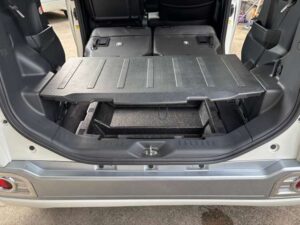 ダイハツ／ウェイク 660 G SA 4WD（ホワイトパール）