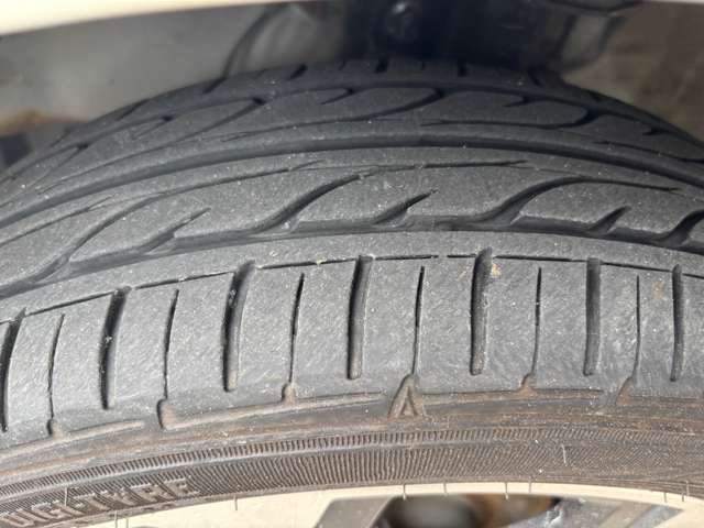 ダイハツ／ウェイク 660 G SA 4WD（ホワイトパール）
