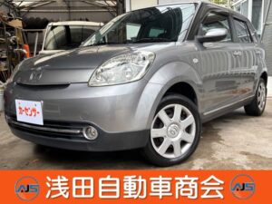 マツダ／ベリーサ 1.5 C（アルミニウムメタリック）